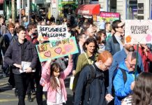 আয়ারল্যান্ডে ১৭০০০ অনিবন্ধিত অভিভাসীদের আইনী মর্যাদা দেয়ার পরিকল্পনা