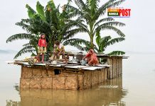 দুইমাস পর কমতে শুরু করেছে বন্যার পানি। ছড়াচ্ছে পানিবাহিত রোগ