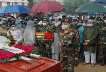 চিরনিদ্রায় শায়িত ব্যারিস্টার রফিক-উল হক (ভিডিও)