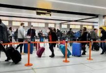 বিপর্য্যস্ত বিশ্ব- যুক্তরাজ্য কার্য্যতঃ বিশ্ব থেকে বিচ্ছিন্ন