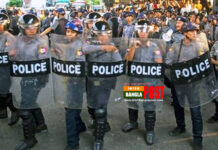 এবার মিয়ানমারে সেনা বিরোধী আন্দোলনে যোগ দিল পুলিশ