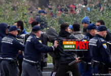 ইউরোপিয়ান ইউনিয়নের অভিবাসন নীতির প্রতিবাদে ক্রোয়েশিয়া-বসনিয়া সীমান্ত অবরোধ