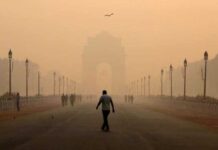 বায়ু দূষণের কবলে নিমজ্জিত দিল্লিঃ এক সপ্তাহের জন্য সকল শিক্ষা প্রতিষ্ঠান বন্ধ ঘোষণা