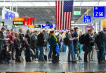 থ্যাংকস গিভিং ডে উপলক্ষে যুক্তরাষ্ট্রে বিমান সংস্থাগুলোর ব্যস্ততা বেড়েছে