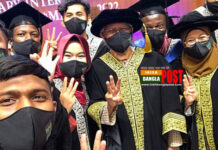 মালয়েশিয়ার আলবুখারী বিশ্ববিদ্যালয়ের সমাবর্তনে ডিগ্রি প্রদান করলেন ইউনূস