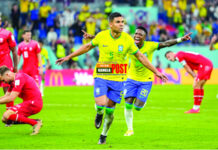 ক্যাসেমিরোর গোলে শেষ ষোলতে ব্রাজিল (ভিডিও)