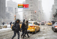 শীতকালীন ঝড়ের কারণে যুক্তরাষ্ট্র এবং কানাডার দশ লাখের বেশি মানুষ ক্রিসমাস কাটাচ্ছেন বিদ্যুৎ-বিহীন অবস্থায় (ভিডিও)