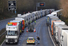 ৪৭ জন বাংলাদেশি ও পাকিস্তানি অভিবাসীকে আটক করেছে রোমানিয়া সীমান্ত পুলিশ।