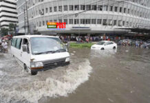 জলাবদ্ধতার কারণ খুঁজে পাচ্ছে না ঢাকার দুই সিটি করপোরেশন