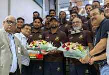 দেশে ফিরে ফুলেল শুভেচ্ছায় সিক্ত বাংলাদেশের টাইগাররা